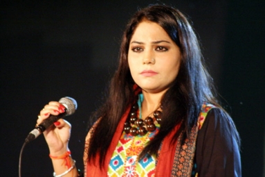 Sanam Marvi, the sensational Sufi singer from Pakistan Sanam Marvi, the sensational Sufi singer from Pakistan